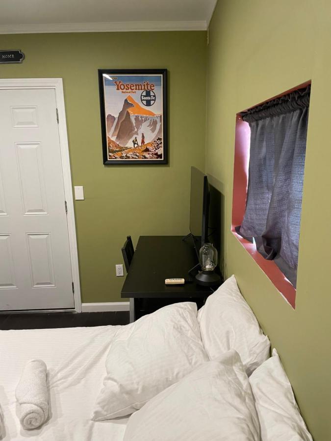 Private Standalone Room W/ Tv, Wifi & Ac In Carson Eksteriør billede