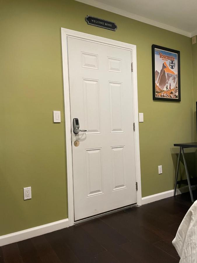 Private Standalone Room W/ Tv, Wifi & Ac In Carson Eksteriør billede
